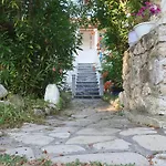 Archontou * Agios Georgios Pagon