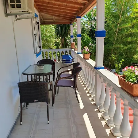 Ferienhaus Archontou Agios Georgios Pagon