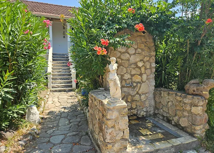 Archontou Prázdninový dům