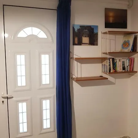 Дом отдыха Archontou *